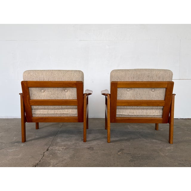 Beige Mid-Century Modern Teak Lounge Chairs in Wool Bouclé, 1960s, Set of 2 For Sale - Image 8 of 12