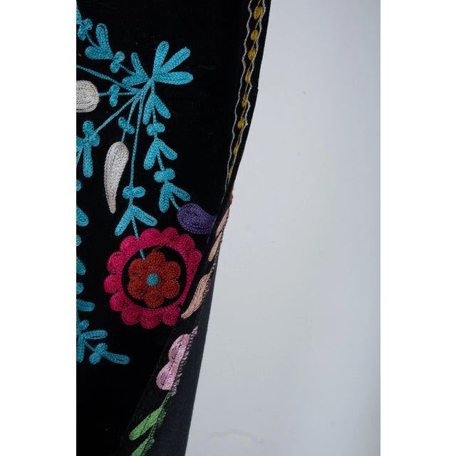 Black Suzani Velvet Wall Hanging Decor For Sale - Image 8 of 10