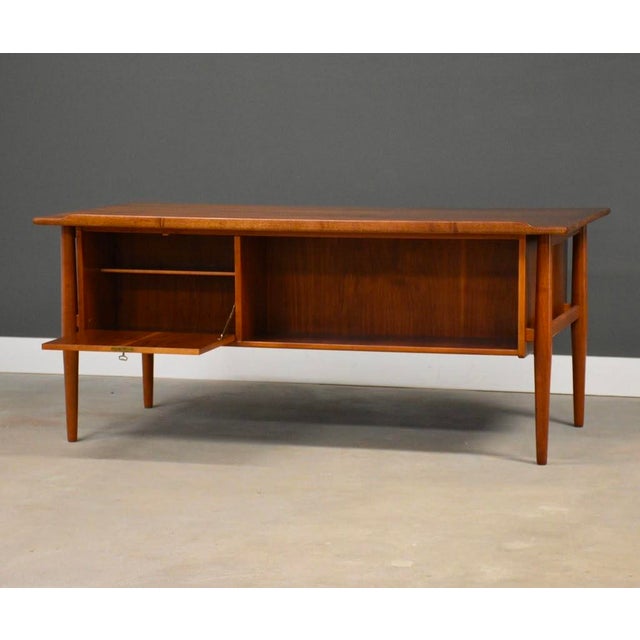 1960s Refinished Modern Walnut Floating Desk by Goran Strand for Lelangs Møbelfabrik For Sale - Image 9 of 12