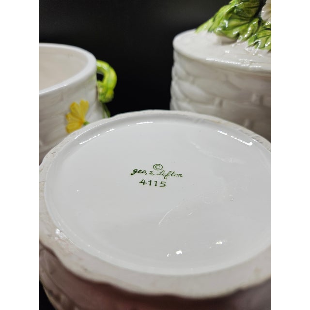 Lefton VTG Geo Z. Lefton 4115 Rustic Daisy Weave Porcelain Ceramic Canister Set - Japan For Sale - Image 4 of 4