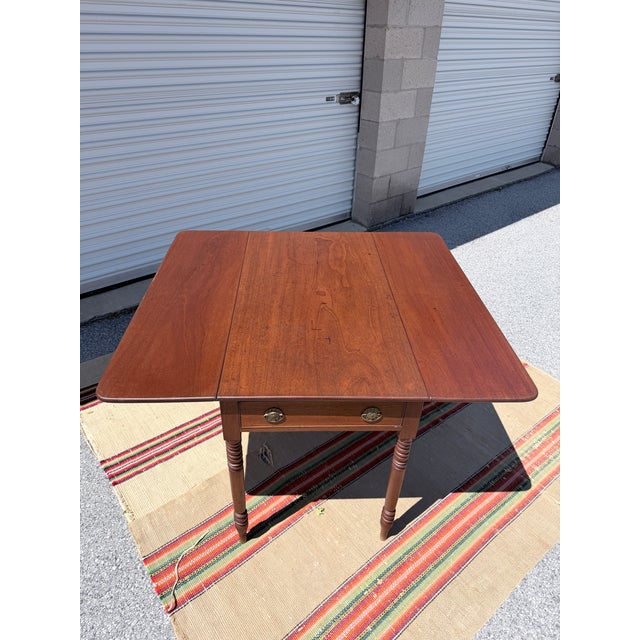 19th Century English Mahogany Drop-Leaf Pembroke Table, Circa 1850–1870 For Sale - Image 6 of 12