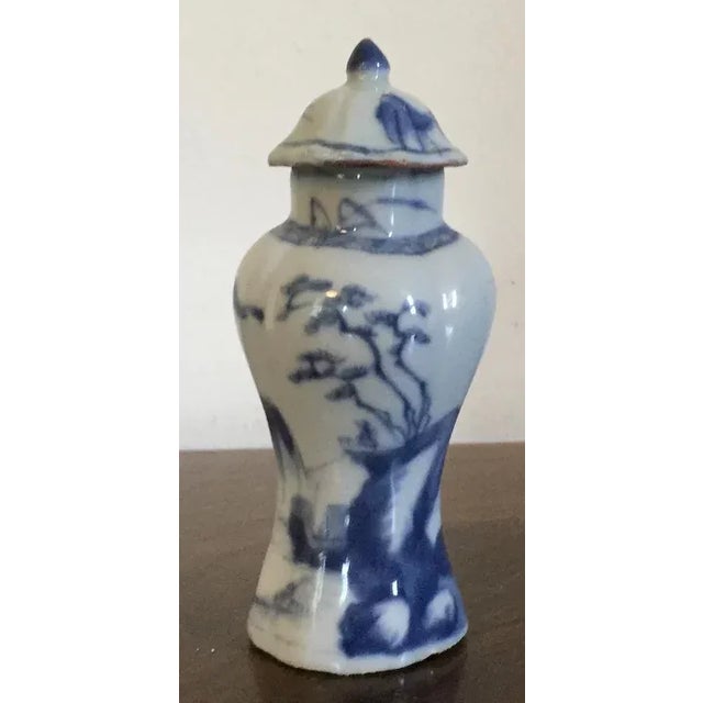 18th Century Chinese Kangxi Porcelain Blue & White Landscape Vase & Cover For Sale - Image 9 of 11