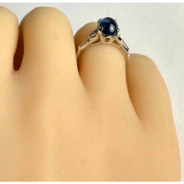 Metal Platinum 5-Stone Ceylon Cabochon Sapphire Diamond Ring Weighing 3.22 Carat, Size 7.25 For Sale - Image 7 of 8