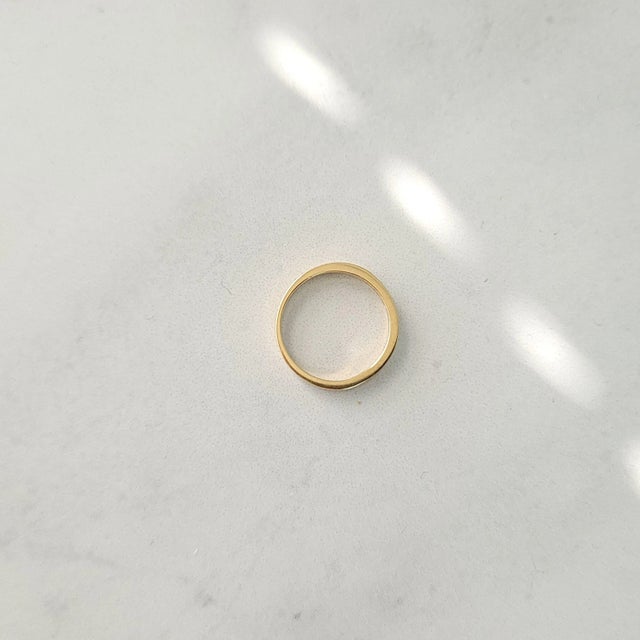 One Third Carat Channel Set Diamond Band, Size 8 For Sale In Los Angeles - Image 6 of 6