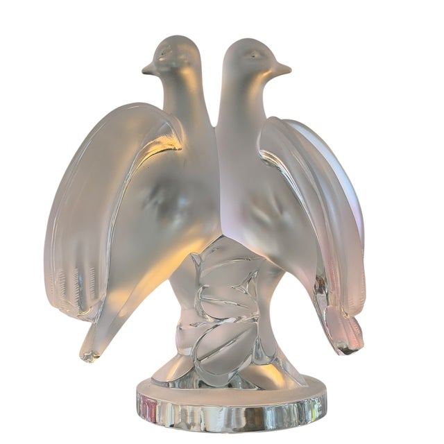 French Large Lalique French Crystal Ariane Doves Figurine For Sale - Image 3 of 4