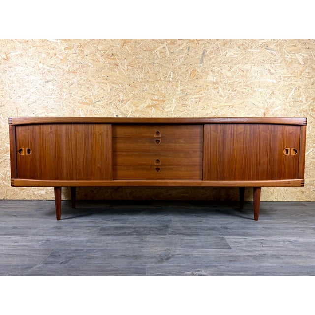 1960s/70s Teak Sideboard Credenza H.W. Klein Bramin Danish Modern Design Item: Sideboard Manufacturer: Bramin Condition:...