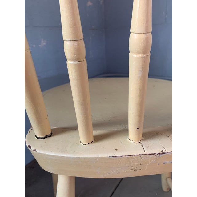 Early 19th Century Antique 19th-Century American Primitive Spindle-Back Side Chair For Sale - Image 5 of 9