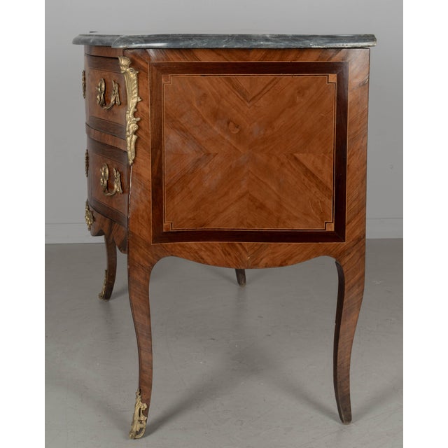 Louis XV Commode Sauteuse With Marquetry and Turquin Marble, C. 1750 For Sale In Orlando - Image 6 of 17
