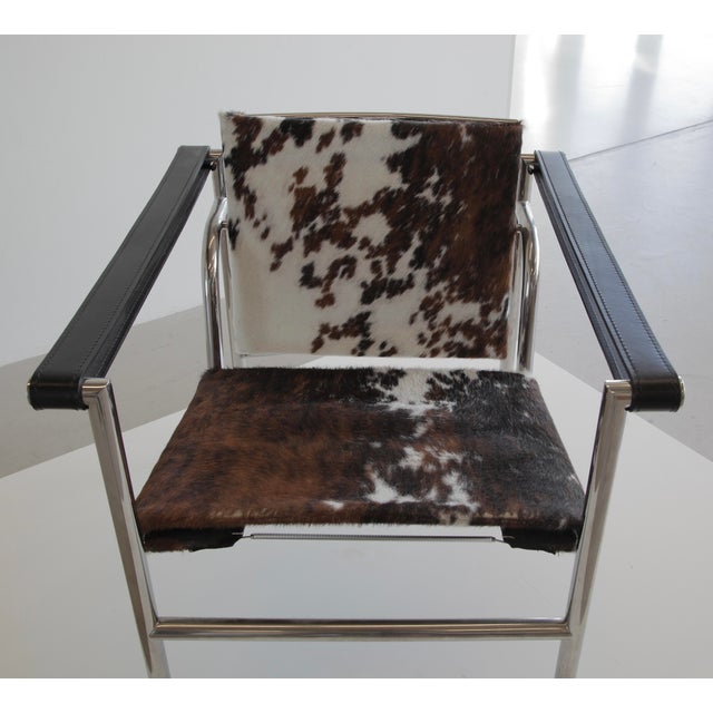 Black LC1 Armchair by Le Corbusier, P. Jeanneret and C. Perriand for Cassina, 1960s For Sale - Image 8 of 10
