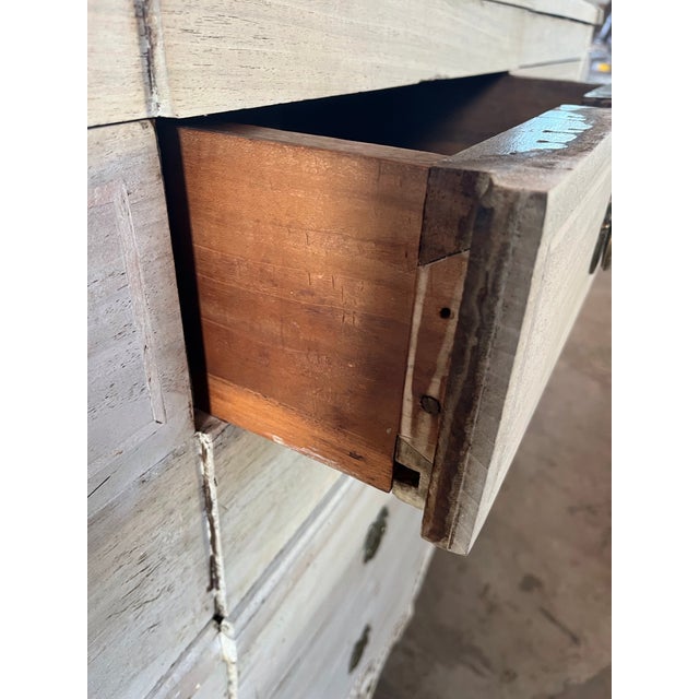 18th Century Bleached French Walnut Louis XVI Chest of Drawers / Commode For Sale - Image 10 of 12