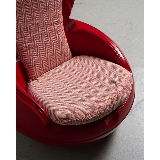 Red Garden Egg by Peter Ghyczy, 1970s For Sale - Image 6 of 9