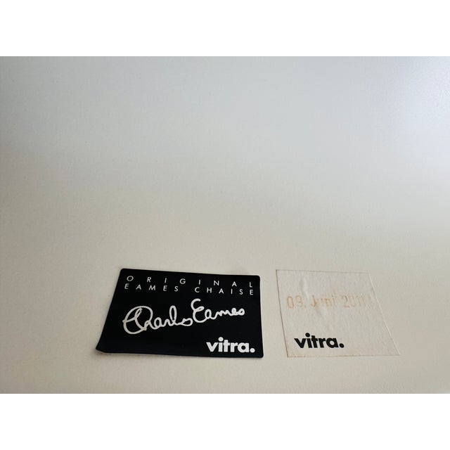 Very good condition / minor scratches on the edge, see photos This piece has an attribution mark, I am sure that it is...