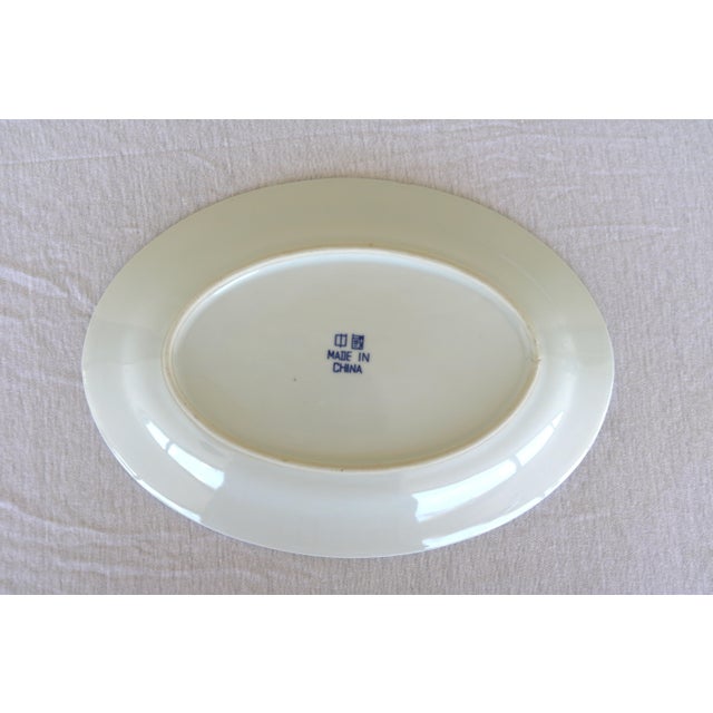 Mid 20th Century Chinese Import Blue and White “Canton' Pattern Platter For Sale - Image 4 of 5