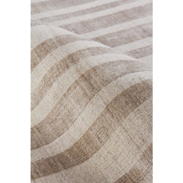 Iscar Hand loom Wool/Viscose Mineral Rug-8'x10'" For Sale In Los Angeles - Image 6 of 8