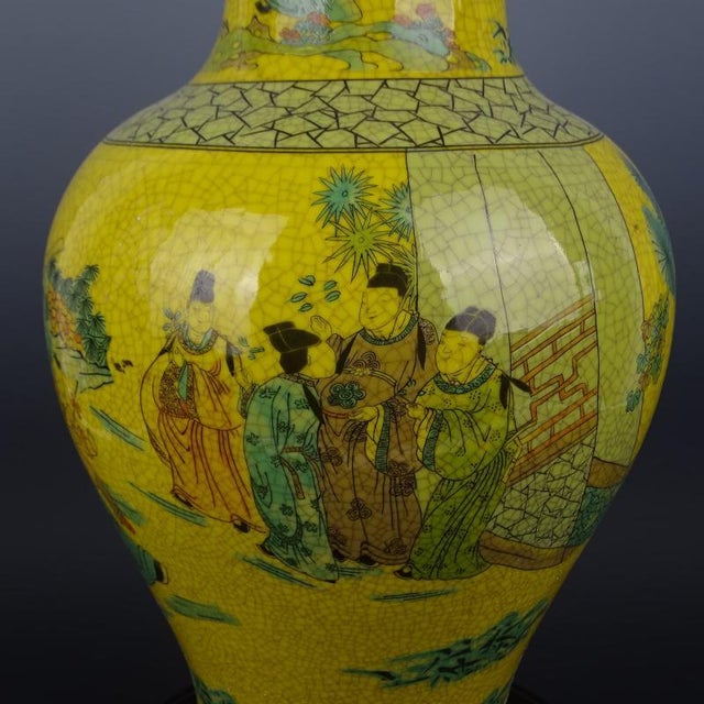 Chinese Ceramic Qing Dynasty Qianlong Marked Yellow Ground Crackle Glaze Porcelain Vase Hand Painted Figures Pattern For Sale In Seattle - Image 6 of 6