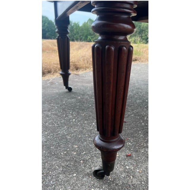 Brown 19th Century English Mahogany Dining Table, Likely by Gillows For Sale - Image 8 of 9