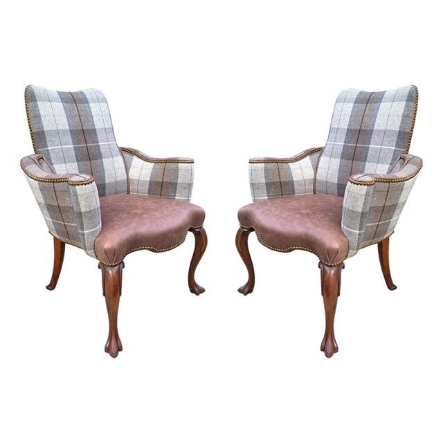 Pair of Early 20th Century Queen Anne Revival Armchairs For Sale