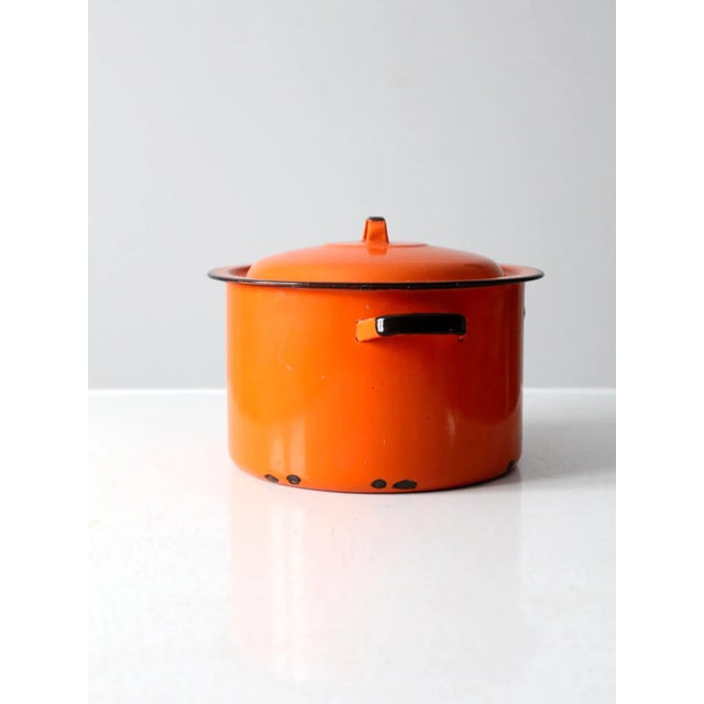 Paint Mid-Century Enamelware Pot For Sale - Image 7 of 9