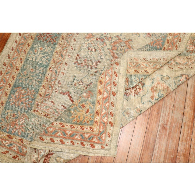 Ivory Antique Turkish Ghiordes Rug For Sale - Image 9 of 10