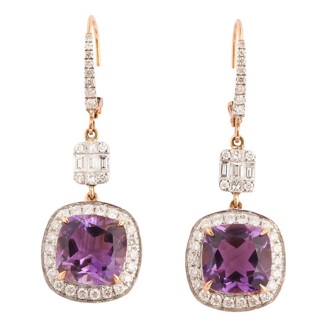 Natural amethyst 8.86cts & diamond 1.41cts earring in 18k gold For Sale