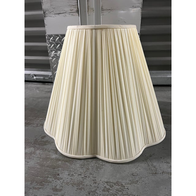 1960s Waterford Style Cut Crystal Table Lamps With Shades, Chrome Bases, Ireland Attributed - a Pair For Sale In Miami - Image 6 of 13