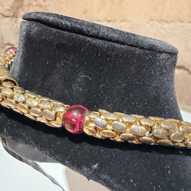 Gold Vintage Gold-Tone Choker Necklace and Matching Bracelet Rau Klikit For Sale - Image 8 of 17