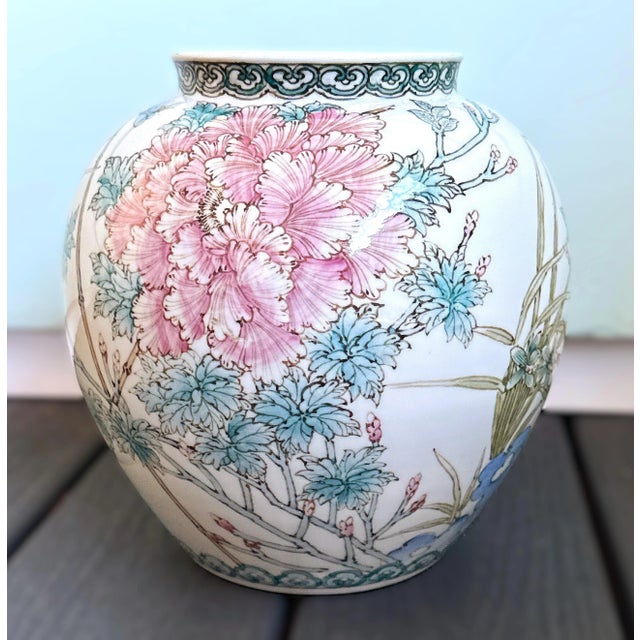 Chinese Porcelain Floral Vase For Sale - Image 4 of 8