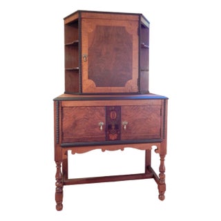 Early 20th Century Walnut Hutch For Sale