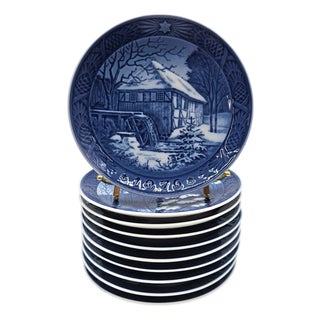 Set of 10 Royal Copenhagen Christmas Plates by Kai Lange, 1965–1976 – 7.25" Danish Porcelain For Sale