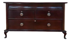 English Chippendale Chest of Drawers in Mahogany