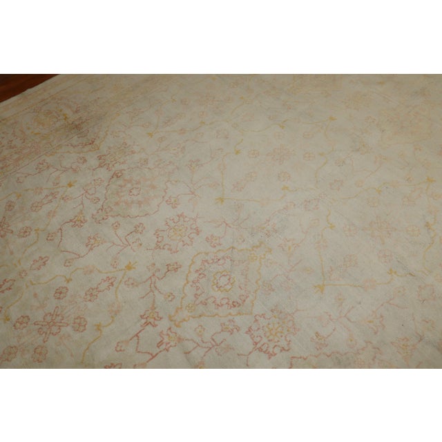 Feminine Pale Cream Antique Turkish Oushak Rug, 20th Century For Sale - Image 13 of 18