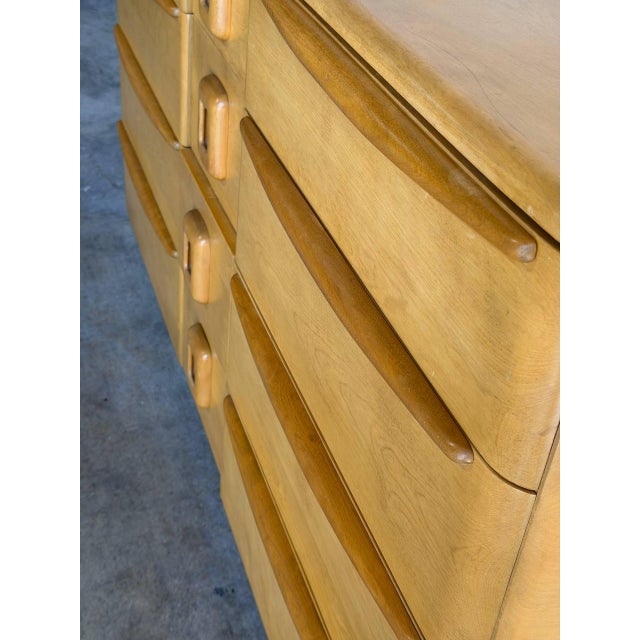Heywood Wakefield Maple Dresser Wooden Lowboy Chest of Drawers Mid-Century Modern 1950s For Sale - Image 10 of 12