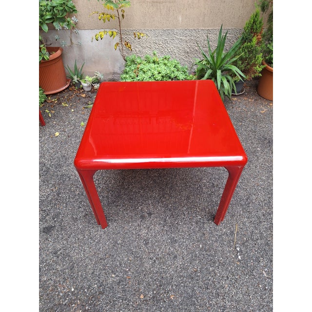 Red Vintage Stadio 100 Model Table in Red Plastic by Vico Magistretti for Artemide, 1980s For Sale - Image 8 of 8