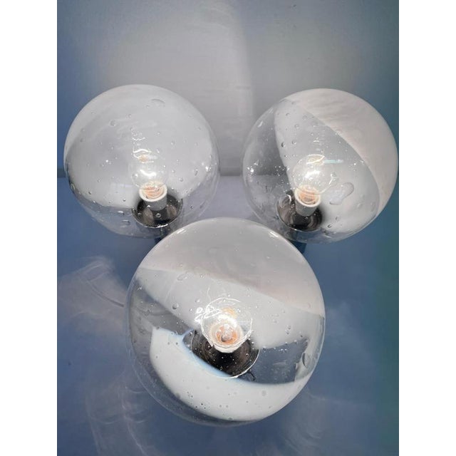 - very representative piece - very good original condition - bubble glass glass intact - ver simple design - US compatible...