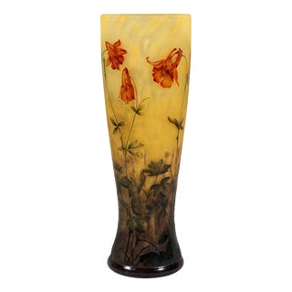 Large Art Nouveau Cameo Vase from Daum Nancy, 1910 For Sale