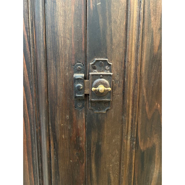 Late 19th Century Antique Rustic Pine Two-Door Cabinet With Drawers & Scalloped Gallery For Sale - Image 5 of 7