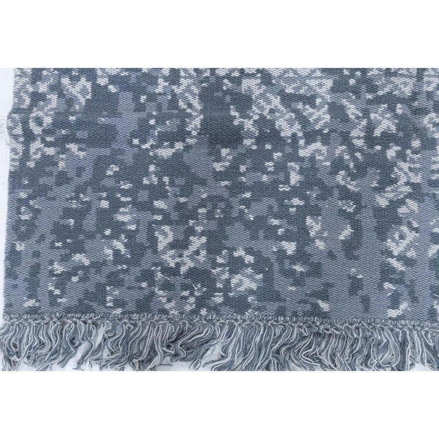 Early 21st Century Contemporary Abstract Petra Gray Handmade Wool Rug by Doris Leslie Blau For Sale - Image 5 of 9