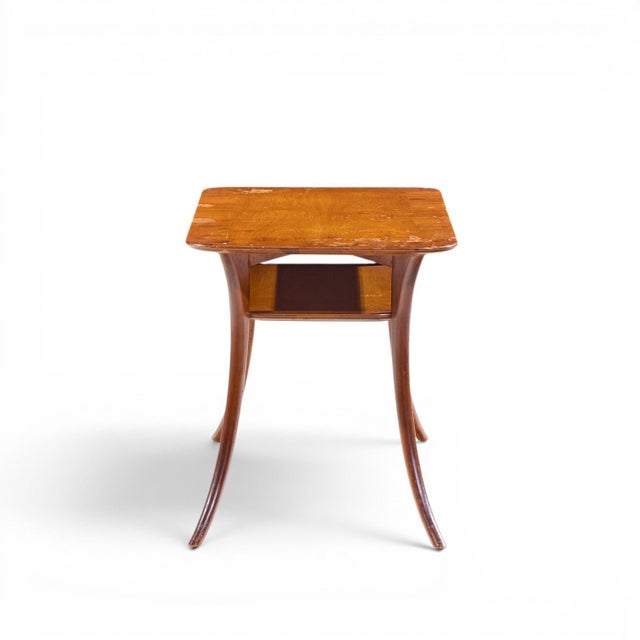 Widdicomb t.h. Robsjohn Gibbings for Widdicomb Mid Century Bleached Mahogany Sabre Side End Tables - Pair For Sale - Image 4 of 12