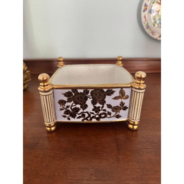 French Early 20th Century Morimura French Empire Style Blue Floral Cachepot For Sale - Image 3 of 9