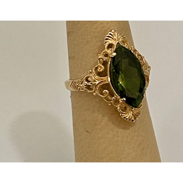 Metal 6 Ct Natural Marquise Cut Green Tourmaline Ring in 14 Karat Yellow Gold For Sale - Image 7 of 18