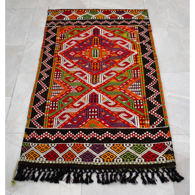 Boho Chic Hand-Woven Braided Small Rug Vintage Wall Decor Area Rug Kilim - 28″ × 46″ For Sale - Image 3 of 11