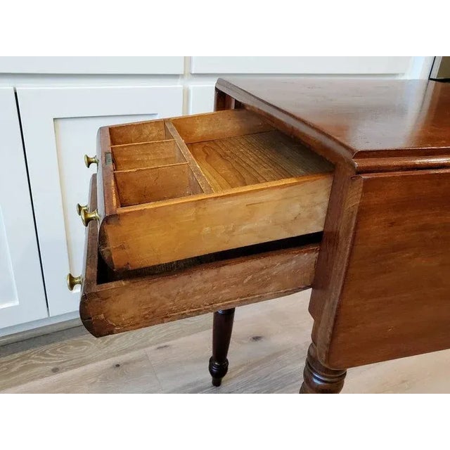 19th Century American Mahogany Drop Leaf Work Table For Sale In Dallas - Image 6 of 11