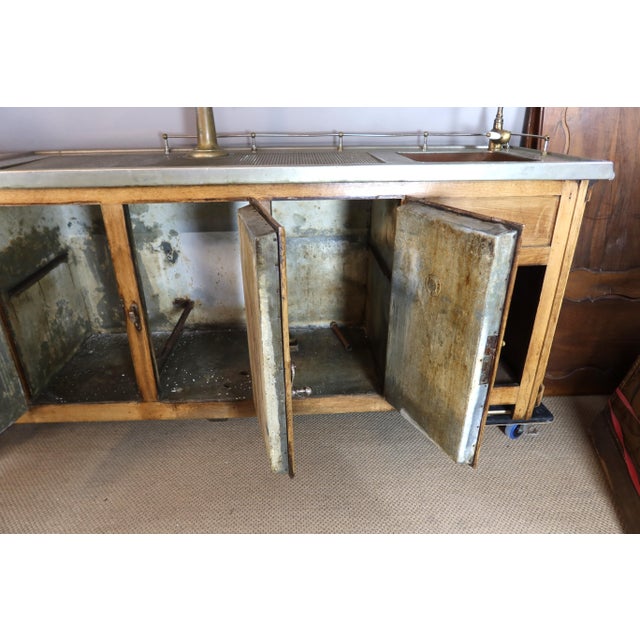 Large Antique Bar in Oak, 1890s For Sale - Image 3 of 17