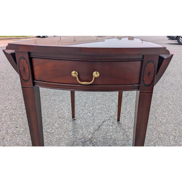 Vintage Hickory Chair Company Federal Style Mahogany Pembroke Drop Leaf Table For Sale - Image 13 of 13