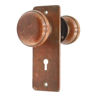 Vintage Classic Style Brass Passage Door Knob Set For Sale