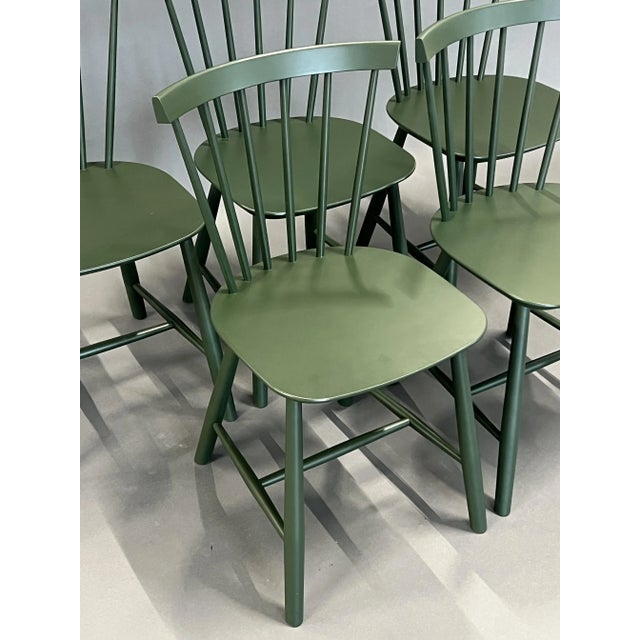 J46 Chairs by FDB Møbler, Set of 5 For Sale - Image 4 of 7