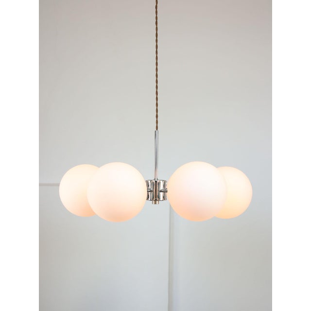 Silver Italian Space Age Sputnik Chrome and Opaline Chandelier, 1970s For Sale - Image 8 of 18