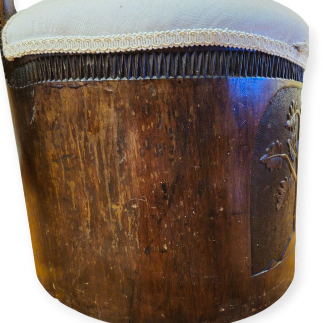 18th C. Carved Swedish Folk Art Kubbstol Chair For Sale In New York - Image 6 of 8