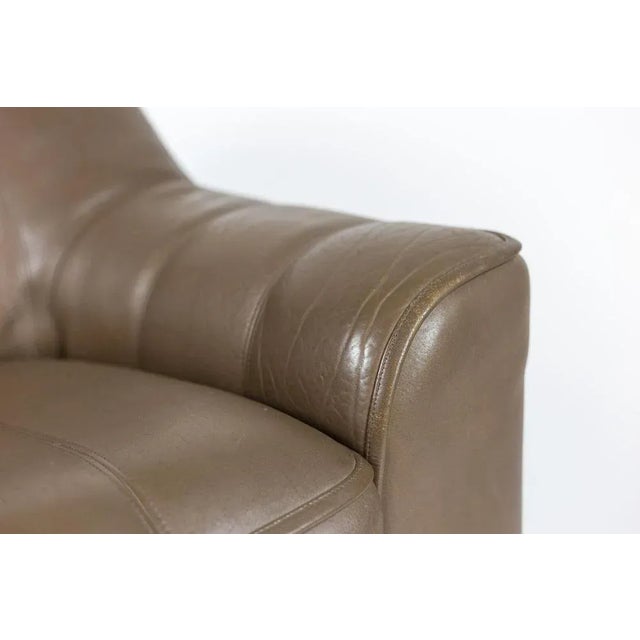 Brown Set of Armchair and Ottoman in Leather, 1970s For Sale - Image 8 of 11