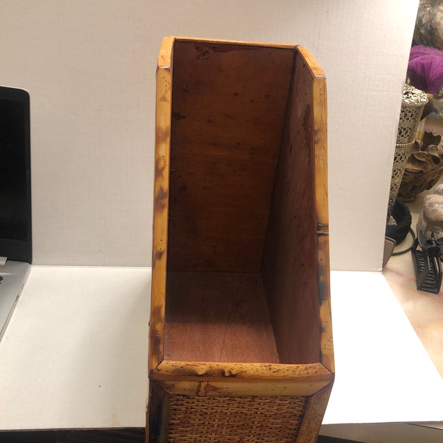 Beautiful and sturdy with a rich caramel color. This stately file holder will add a nice visual look to an other wise...